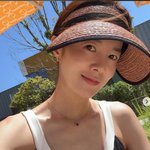 김성은, 정조국까지 가족 여행..수영복 입은 글래머