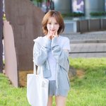 Steps처럼 상큼뽀짝한 귀여움’ (웬디의 영스트리트 출근길) [<b>HD</b>포토]