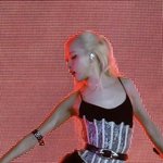 오늘 로제 콘서트 <b>의상</b> 꼬라지좀보 ㅏ