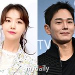 그동안 어떻게 참았을까…결혼 발표 후 '첫 럽스타' 인증 [<b>MD</b>스타]