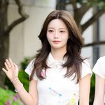 피프티피프티 <b>키나</b>, 활동 중단 2달 만 복귀…'안성일 대면' PTSD...