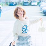 청춘 영화 여주인공 와니’ (웬디의 영스트리트 출근길) [<b>HD</b>포토]