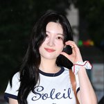 정채연, 러블리한 볼하트 [포토엔<b>HD</b>]