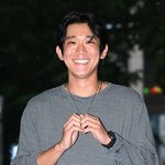 김범수, 함박미소 하트 [포토엔<b>HD</b>]