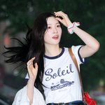 [사진]정채연, '<b>폭우</b>에 놀랬어요'