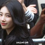 여친짤 <b>대량</b> 생성해 준 파리 수지 너무 좋다