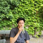 류준열, 혜리<b>우태</b> 열애설 후 근황… “사랑할 줄 아는 것”