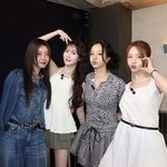 15주년 기념 완전체 회동…'온주완 결혼' <b>민아</b>도 활짝[SCin스타]