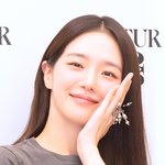 [현장포토] "꽃이 피었다"...박규영, 러블리 <b>청순</b>