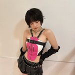 <b>카라</b> 강지영, 여전한 아이돌 미모…노출 의상으로 늘씬 몸매 과시까지