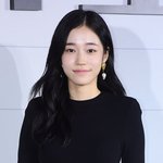노윤서 임지연 좀 닮지 않앗냐