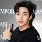 '사랑해 중국' 마스크 썼던 <b>헨리</b>, 잠잠하더니…최다니엘과 해외 ...