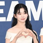 <b>츠키</b> "알바 안 한 사람, 사회성 부족"…솔직 발언에 누리꾼...