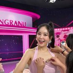 46세 맞아? 장영란, 핑크 원피스에 ‘<b>마네킹</b> 몸매’ 시선 집중