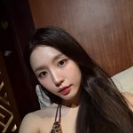 '결별설' <b>성해</b>은, 과감한 호피 비키니 입고 아찔한 자태…뼈말라...