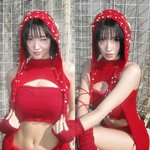 이즈 포 ” ‘컴백’ 트와이스 모모, 파격 레드룩[<b>SNS</b>는 지금]