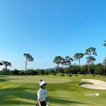 ‘남편 논란’ 박한별, 애둘맘 맞아? 골프복 입고 뽐낸 <b>늘씬</b> 각선미