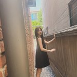 ' 윤은혜, 러블리한 매력+부러질 듯한 각선미…또 한번 리즈 <b>갱신</b>