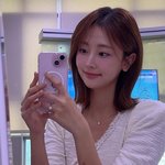 [댓글부탁해] 이 여자 몇살처럼 <b>보임</b>