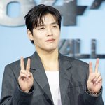 [현장포토] "웃음기 빼고"…강하늘, 강<b>블리</b> 브이