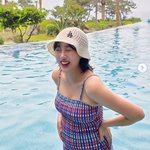 ‘손민수’ 임<b>라라</b>, 수영복 입고 D라인 자랑..행복한 남매둥이맘