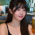 아이브 장원영, 맥주 거품 귀여워…민낯+<b>물광</b> 피부 감탄만 [DA]