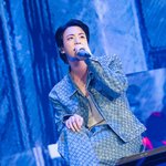 [드루와] "<b>BTS</b> 진이 왔다" 日 5대 스포츠지 1면 대서특필…솔로...