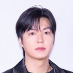 [현장포토] "<b>심장</b>이 쿵!"...이민호, 조각의 눈맞춤