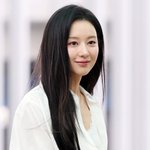 김지원 '<b>비가</b> 와도 예쁨'[포토]