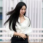 김지원 '팬들에게 <b>인사</b>'[포토]