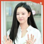 김지원 '명품 액세서리에 빛나는 품격의 여왕'[엑's <b>숏폼</b>]