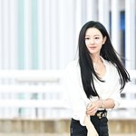 [현장포토] "비주얼이 <b>영화</b>다"…김지원, 눈부신 미모