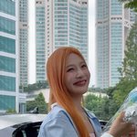 크러쉬<b>신효섭</b>여자친구조이박수영