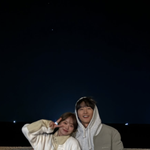 '<b>케이트</b>'송중기, 의외의 근황 공개…다정하게 어깨 기댄 천우희