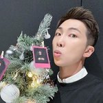 방탄 2022 <b>크리스마스</b> 기념 셀카 알엠