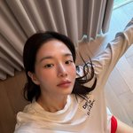 다가온 저녁의 온기”…박규영, 가만히 머문 순간→<b>청량</b>한 여름 감성