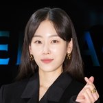 [현장포토] "시선이 간다"…<b>서현진</b>, 우아한 손하트