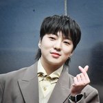 <b>위너</b> 강승윤 “신용카드 안 써, 빚지는 느낌에 체크카드만 사용”(컬투쇼)