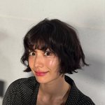 “묘하게 달라진 눈빛”…나나, 단발 변신→청량한 여름 감성