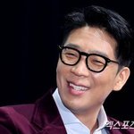 "많이 늦은 나이지만" <b>MC</b>몽, '사생활 의혹' 선 긋고 韓...