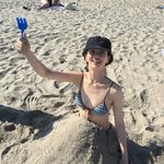 박규영, '삼각 비키니'로 해변 올킬...모래 위 <b>청량</b>한 비주얼