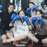 금새록, <b>기린</b> 소환한 줄넘기 몸개그 통했다..'무쇠소녀단2' 워밍업...