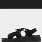 교회에 이 신발 <b>오바</b>임?