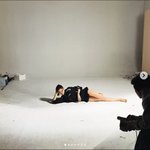 진아름, <b>아</b>찔 노출 화보 비하인드…"다이어트 자극 부르는 <b>나</b>의...