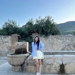 한예슬, 반려견 <b>낙상</b> 사고 이후 밝은 근황..러블리 눈웃음