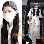 노트북 43대 쾌척 한소희, 소두에 헐렁한 마스크‥선행도 미모도...