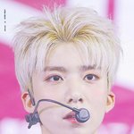 얘 집이없어 <b>백은영</b>같지않냐?