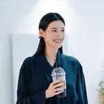 “고마운 마음 그대로”…정은채, 여름 햇살 아래 <b>미소</b>→평온한 일상