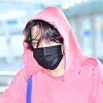 [현장포토] "오늘은, 핑크<b>호비</b>"…제이홉, 러블리 슈스