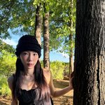 태연, 숲 속의 요정이 따로 없네..<b>불면</b> 날아갈듯 여리여리